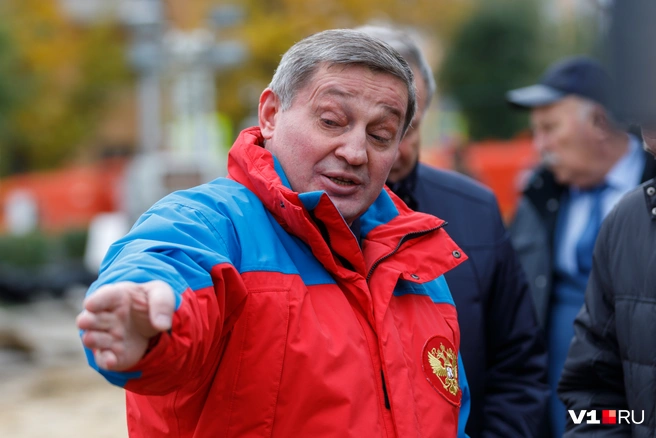 Андрей Бочаров сообщил об одном раненом при атаке беспилотников | Источник: Алексей Волхонский / V1.RU