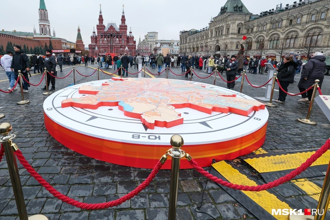Можно, конечно, заглянуть в карту Москвы на удачу, но вряд ли она вас сильно выручит | Источник: Артем Устюжанин / MSK1.RU