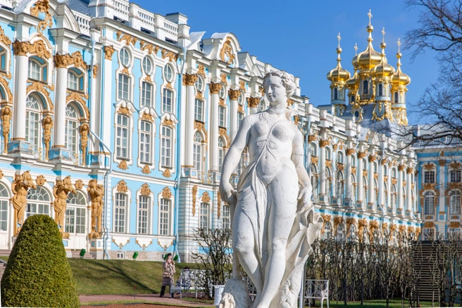 Вакх и лошадиные надгробия в Царском Селе открылись петербуржцам после зимы. Еще неделю можно сэкономить | Источник: ГМЗ «Царское Село»