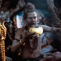 Пожиратели смерти: как живут и во что верят представители самой жуткой индийской секты