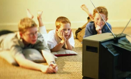 Сколько времени ваши дети тратят на просмотр телевизора?