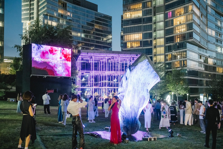 Как прошел вечер Esentai Mall — Water Garden с участием первых светских лиц Алматы