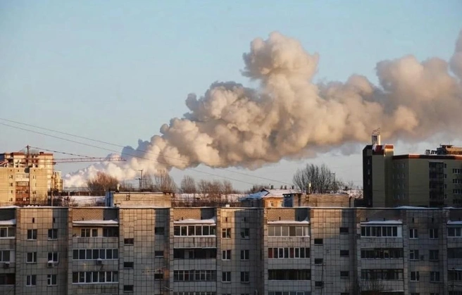 В мегаполисе зачастую плотная застройка с недовольными соседями и переполненными парковками | Источник: «Хороший Дом»