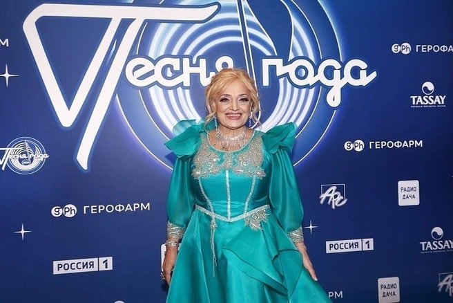 Представители артистки заявили, что меры безопасности придется пересмотреть | Источник: kadyshevanadezda / Instagram (экстремистская организация, деятельность запрещена на территории РФ)