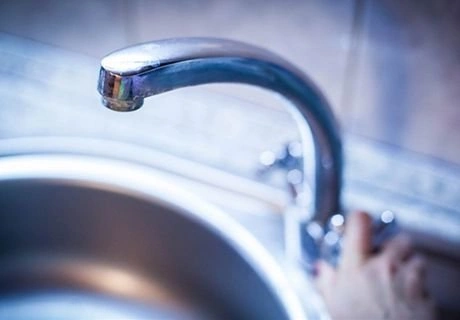 В пяти домах на улице Бирюзова отключили воду | ya62.ru