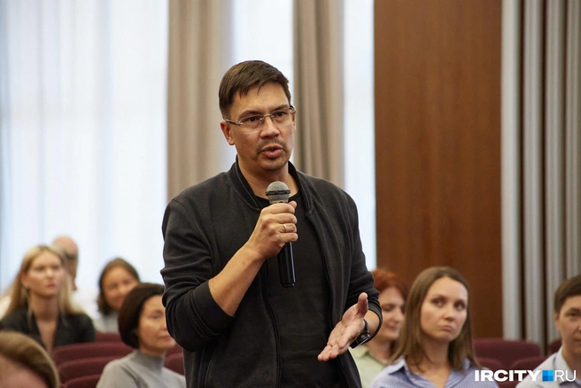 К опытнейшему журналисту было много вопросов | Источник: Даниил Конин / «ИрСити»