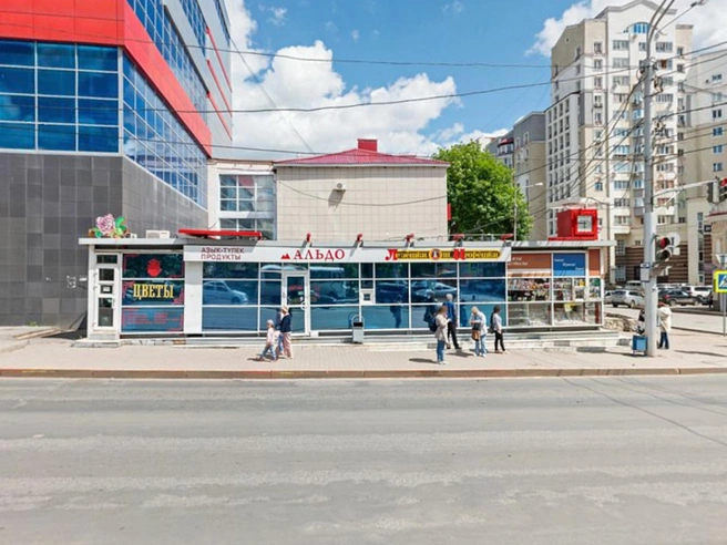 В 2017 году здесь был даже небольшой минимаркет | Источник: Яндекс.Карты