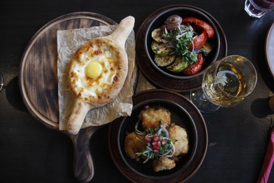 Где в Москве найти аутентичную грузинскую кухню?