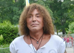 Исхудавший Валерий Леонтьев вышел на сцену после двухлетнего перерыва и тяжелой болезни