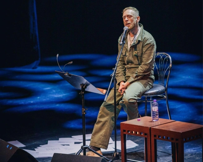 Читинцы встретятся с ним 25 октября | Источник: Gospodin_Litvinovic / ВКонтакте 