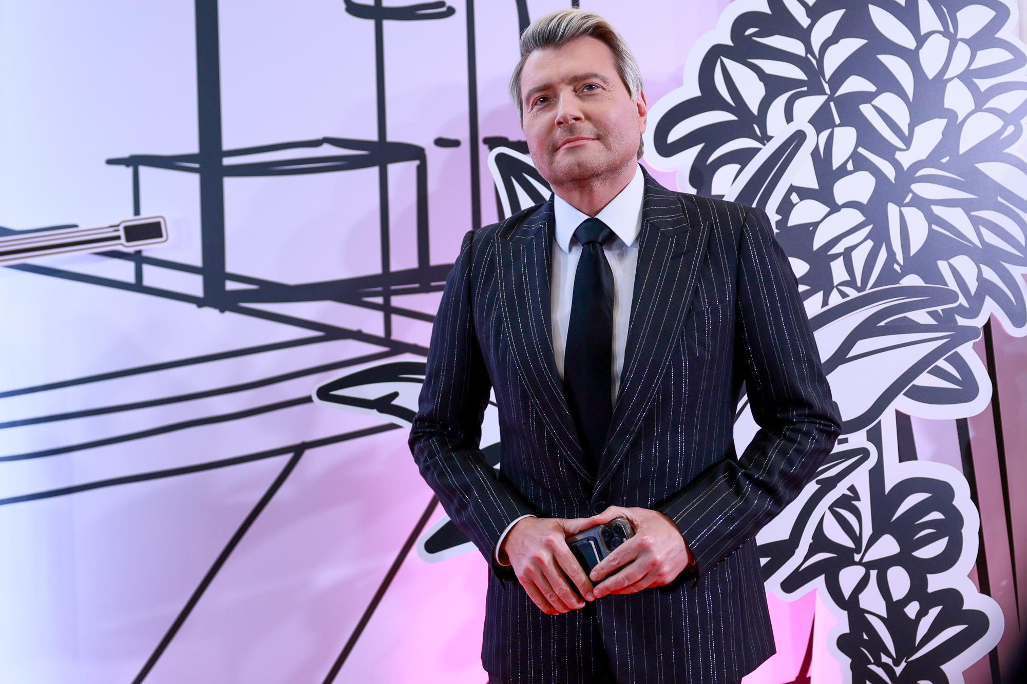 «Отстоял большую очередь в храм»: Николай Басков рассказал, о чём попросил у мощей Спиридона в Моск…