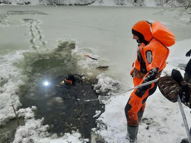 В Оренбургской области утонули два рыбака | Источник: Департамент ПБ и ГЗ Оренбургской области / t.me