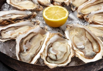 Снижают риск деменции и защищают от инфаркта: кому полезны устрицы