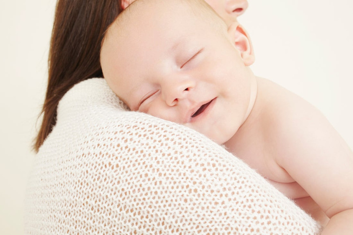 Фото №1 - Аромат чистого счастья: 5 причин, почему младенцы так вкусно пахнут