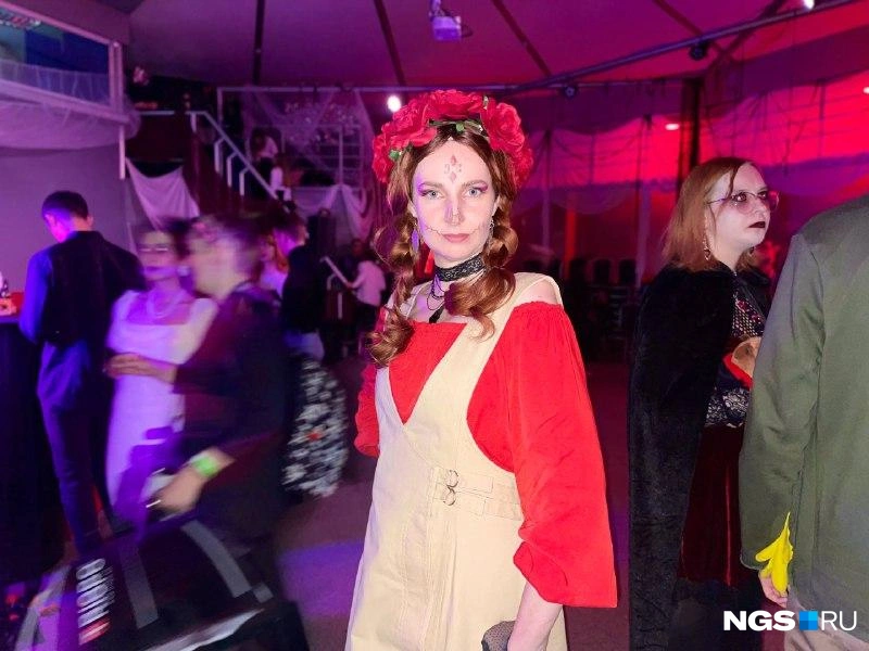 Мексиканская тематика очень популярна в Хэллоуин | Источник: Алёна Золотухина / NGS.RU