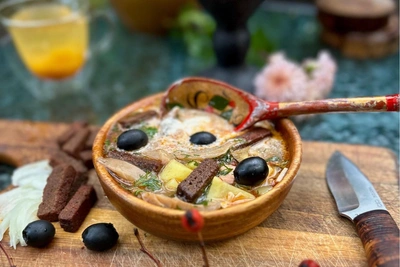 Volgograd Homemaker Shares Oyster Mushroom Solyanka Recipe