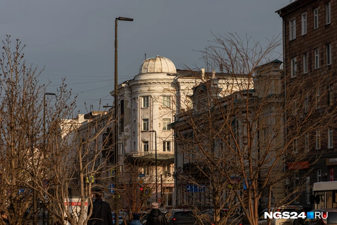 Дом на проспекте Мира, 85 разрушается уже много лет | Источник: Мария Ленц / NGS24.RU