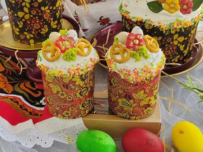 Пасхальный кулич | Источник: официальный сайт пекарни «Птичка» / Ptichka-pirog26.ru
