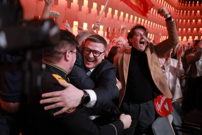 После объявления победителя Алексей Текслер не скрывал эмоций | Источник: пресс-служба губернатора Челябинской области