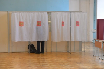 В трёх муниципалитетах Петербурга назначены довыборы