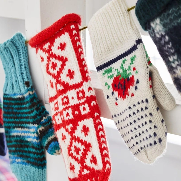 Новогодний декор своими руками: 40+ фото и 10 идей, которые легко повторить