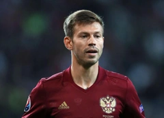 Расставшийся с внучкой Ельцина Смолов о раннем браке: «Я бы, скорее всего, развелся»