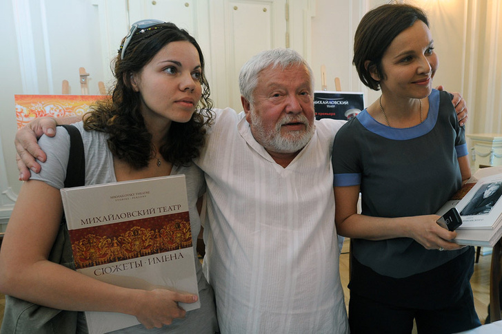 Татьяна Друбич и Сергей Соловьев с дочерью Анной