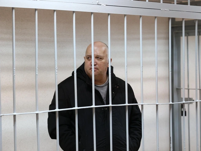 Евгений Лобов — собственник автобуса. | Источник: Владислав Лоншаков / E1.RU