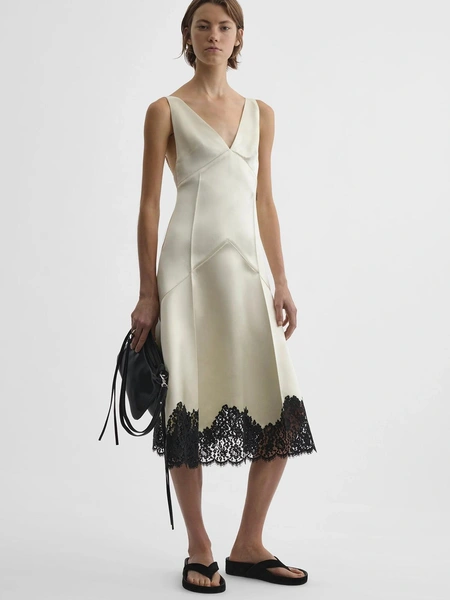 Источник: Phoebe Philo