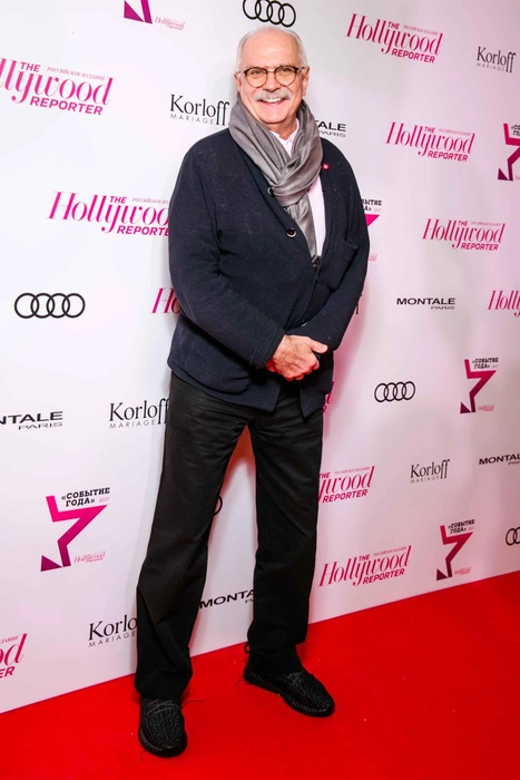 Режиссер признался, что до десяти лет говорил по-испански больше, чем по-русски | Источник: Андрей Калмыков / Woman.ru