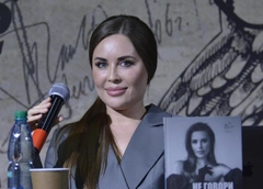 Юлия Михалкова: «Услышала, что мой избранник очень молод. На самом деле там все проще»