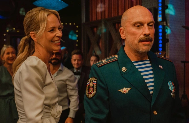 Как бы сказали зумеры, Дмитрий Нагиев сейчас «в своей прайм-эре» — на экранах его можно увидеть очень часто | Источник: «Кинопоиск»