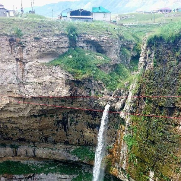 Водопад Тобот | Источник: читательница E1.RU Юлия