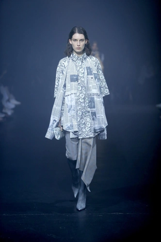 Balenciaga ss18 | Источник: Legion Media