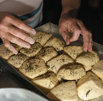 Дар острова Афродиты: 3 рецепта с кипрским сыром халуми