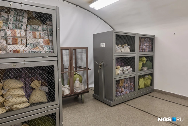 Деньги умерших россиян могут помочь залатать дыры в бюджете, но сильного эффекта ждать не стоит | Источник: Александр Ощепков / NGS.RU