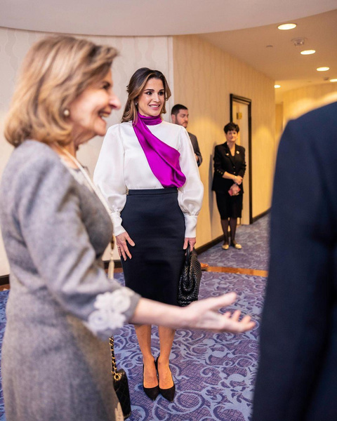 Редкий семейный выход: королева Иордании Рания c дочерью Иман в Вашингтоне