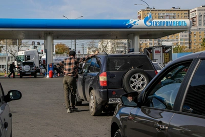 Власти назвали причину перебоев с бензином