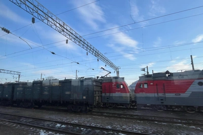 Зацепер упал с электрички в Ленобласти