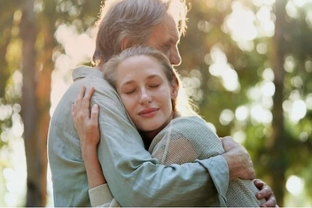 Выберите метафорическую карту и узнайте, какие у вас отношения с отцом