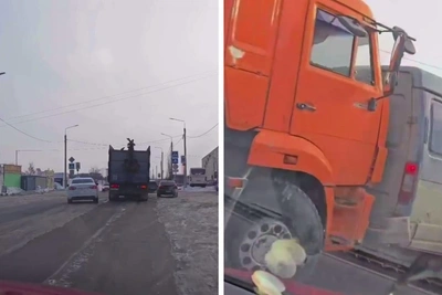 KamAZ Truck Hits Two Vehicles in Amur-2, No Injuries