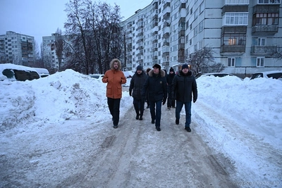 Мэр Пензы Олег Денисов инспектировал дворы Ленинского района