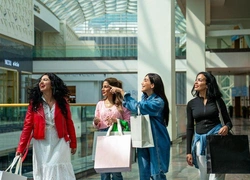 Dubai Shopping Festival 2025-2026: 5 фактов о главном шопинг-фестивале зимы