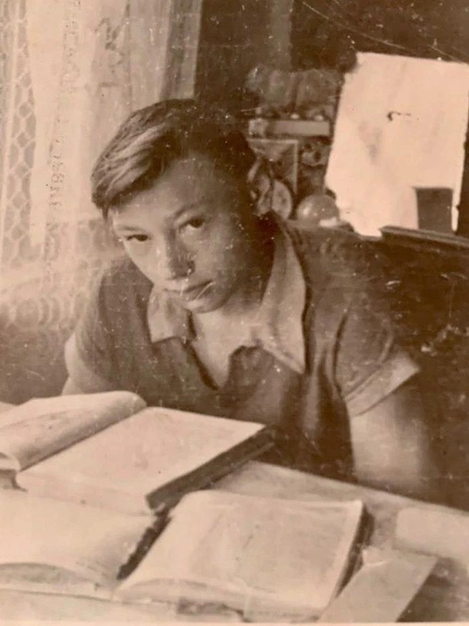 Молодой Виктор Гурулёв | Источник: Андрей Гурулёв