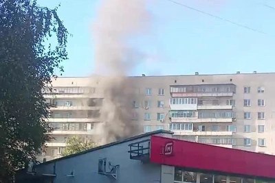 В Челябинске загорелся пункт выдачи заказов