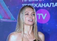 Брежнева окрылена любовью: «Встретила его, когда мне было 18, я ушла… Он ждал, я вернулась»