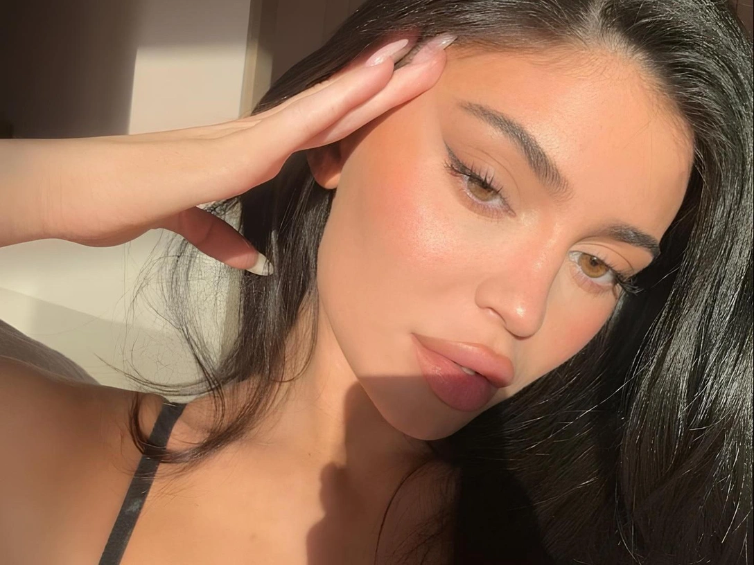 Что делать, если появились темные круги под глазами: старые-новые методы | marieclaire.ru