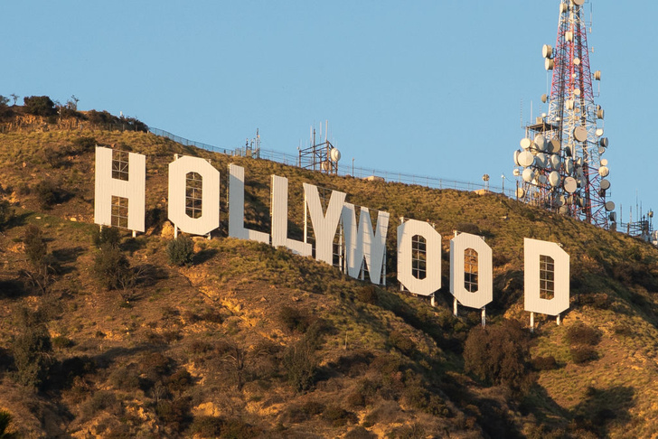 Фото №1 - История той самой надписи «Голливуд» на холмах
