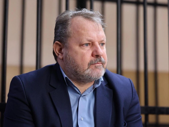 Главный инженер «Концессий водоснабжения» Дмитрий Лебедев в зале суда. | Источник: Алексей Волхонский / V1.RU