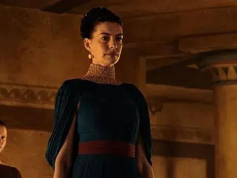 Энн Хэтэуэй приняла участие в фильме «Одиссея» (16+) | Источник: «Одиссея» (16+), 2026, режиссер Крис Нолан 